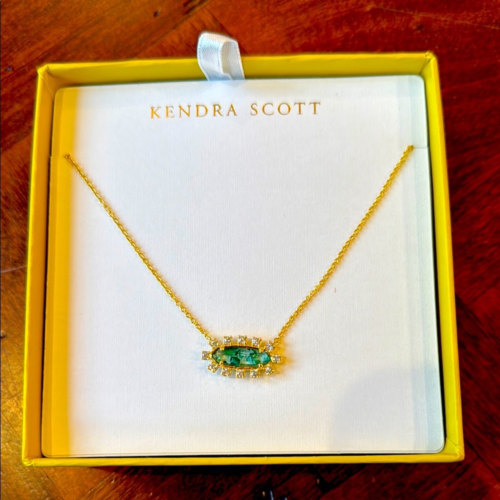 Kendra Scott Eva Framed necklace 🌟 NWT